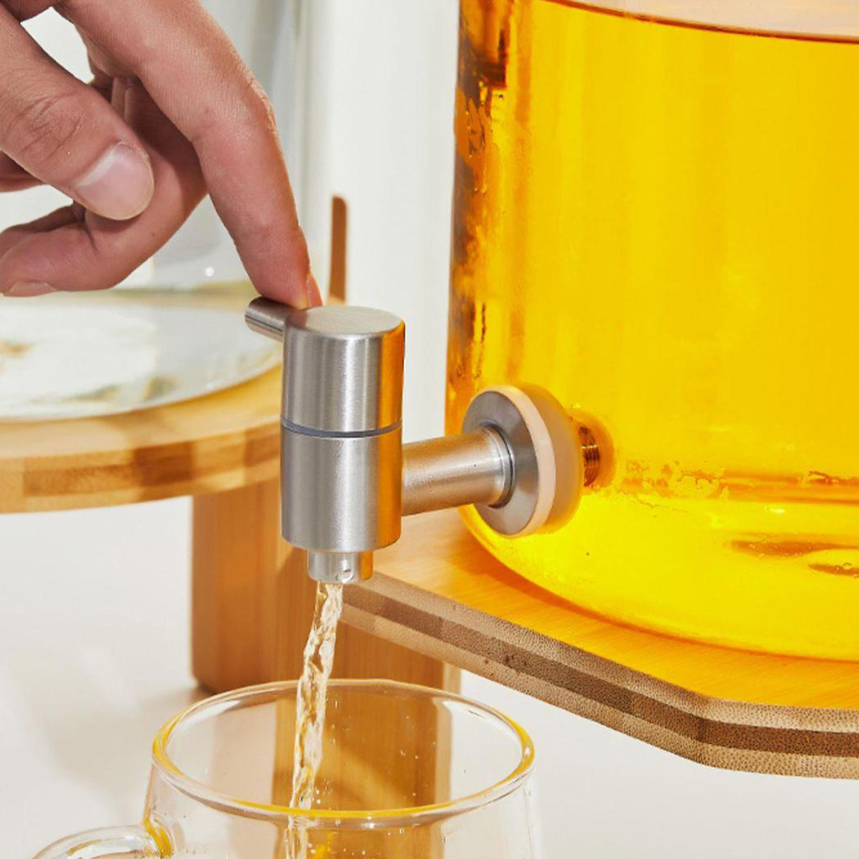 Bình thủy tinh đựng nước uống ngâm rượu ngâm hoa quả