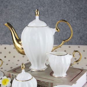 Bộ ấm trà trắng cao