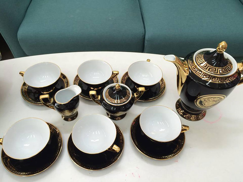 Bộ ấm trà Versace