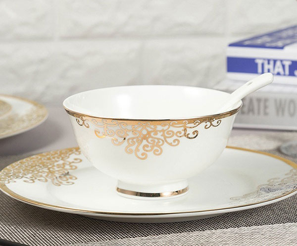 Bộ bát sứ xương hoa văn vàng