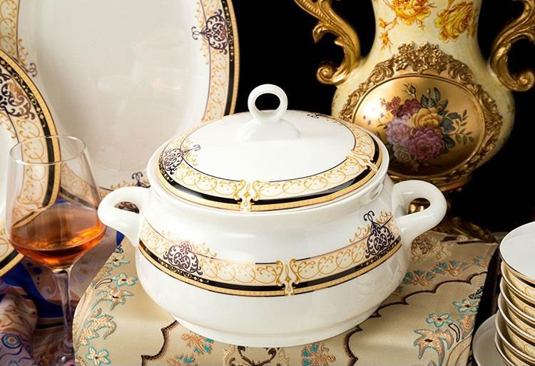 Bộ bát sứ xương họa tiết vàng