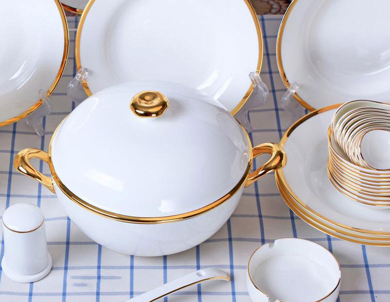 Bộ bát sứ xương trắng viền vàng Royal