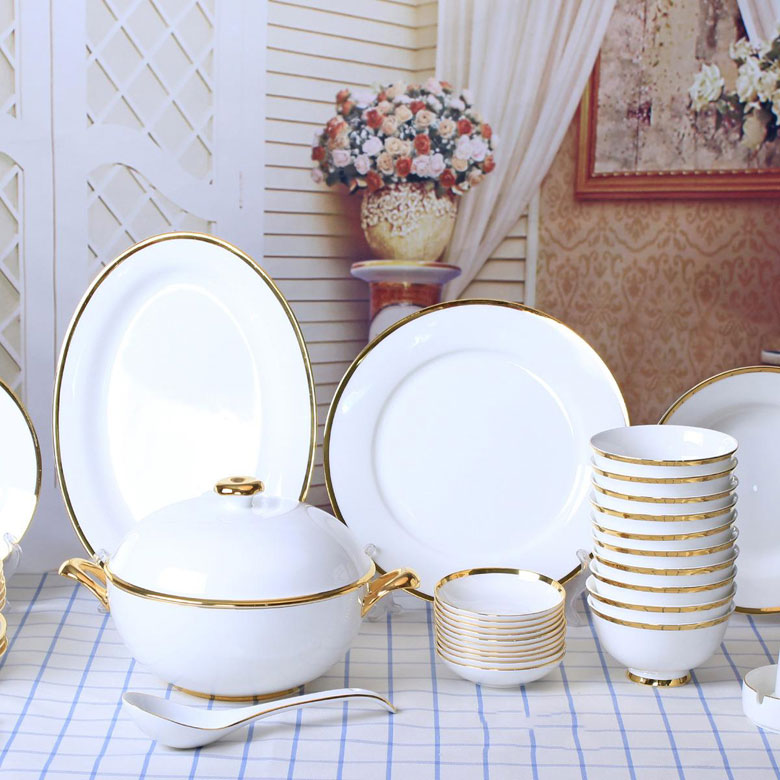 Bộ bát sứ xương trắng viền vàng Royal
