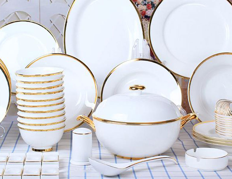 Bộ bát sứ xương trắng viền vàng Royal