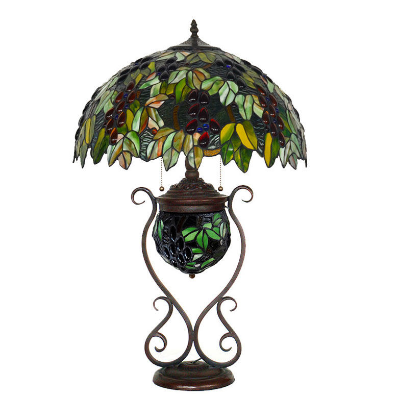 Đèn bàn hoa hồng Tiffany