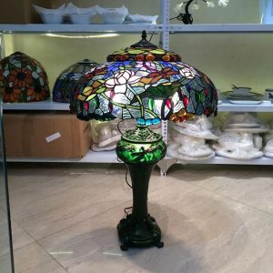Đèn bàn Tiffany Lotus
