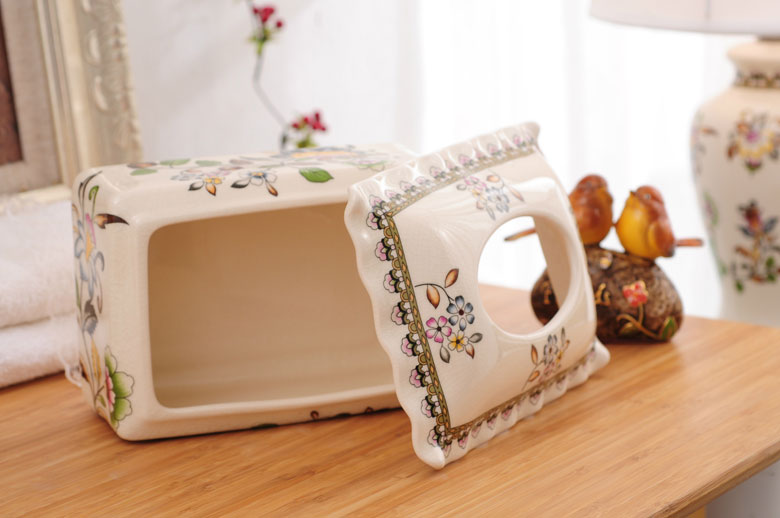 Hộp khăn giấy sứ hoa xanh