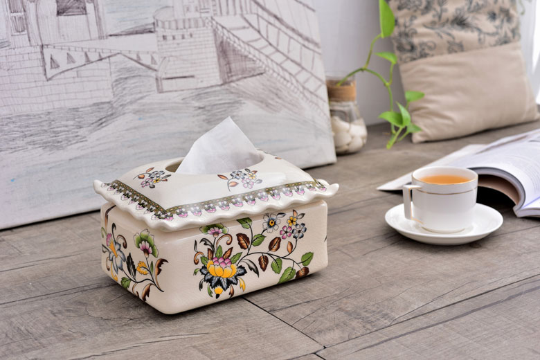 Hộp khăn giấy sứ hoa xanh