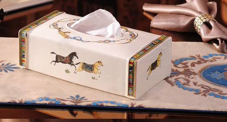 Hộp khăn giấy sứ ngựa