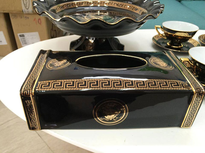 Hộp sứ đựng khăn giấy versace