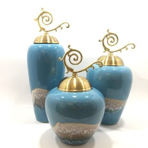 Lọ hoa gốm nắp đồng