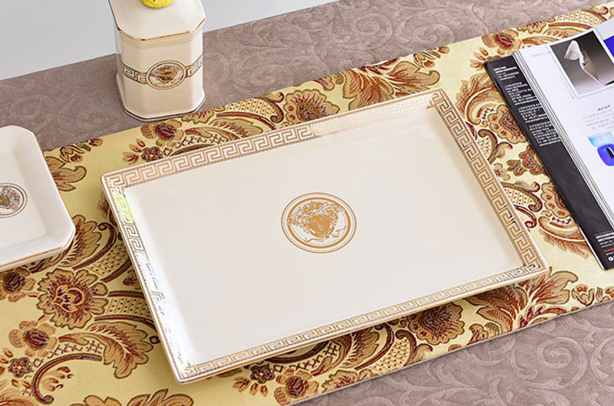 Bộ đồ dùng phòng tắm sứ kèm khay Versace