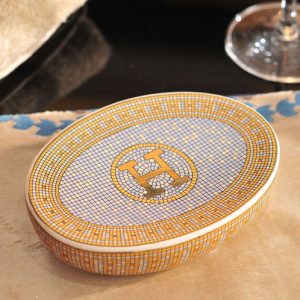 Set trang trí phóng tắm chữ H