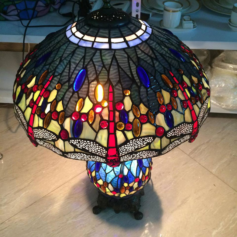 Đèn bàn bầu Tiffany Dragonfly xanh dương