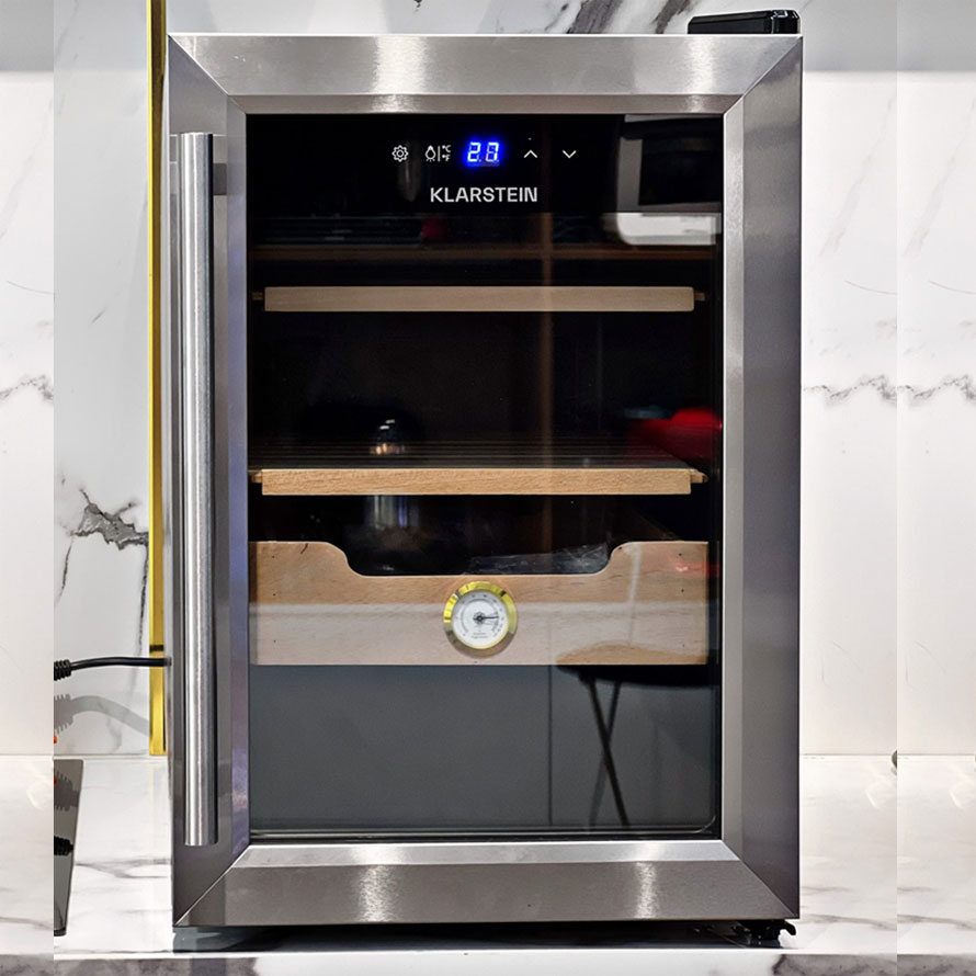 Tủ bảo quản cigar Klarstein 37L