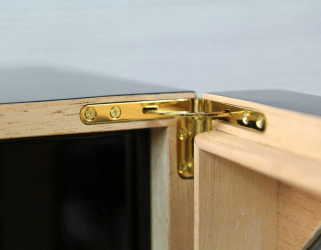 Tủ bảo giữ ẩm xì gà mini COHIBA