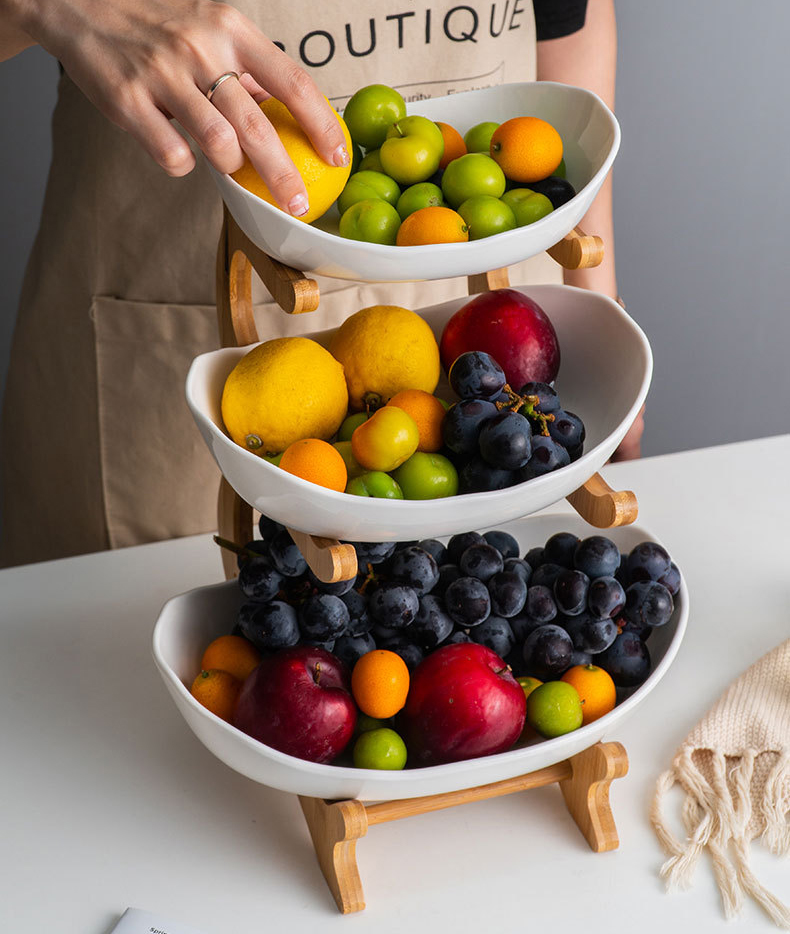 Khay quả ba tầng sứ khung gỗ