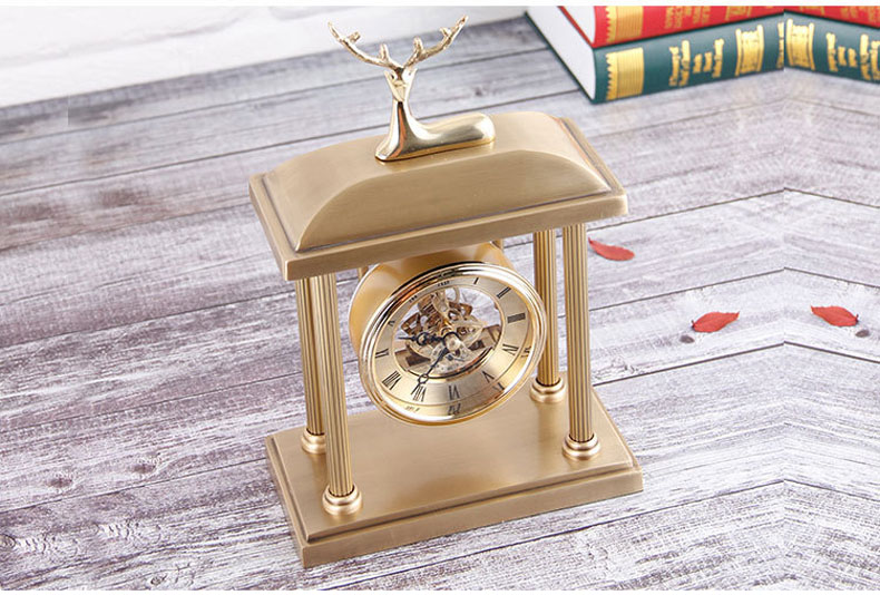 Đồng hồ để bàn decor cổ điển Hươu Lộc