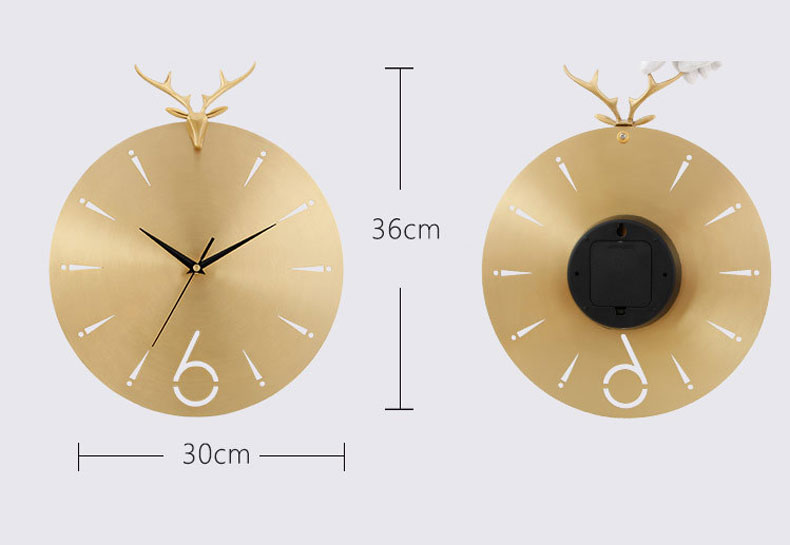Đồng hồ treo tường sang trọng hươu vàng
