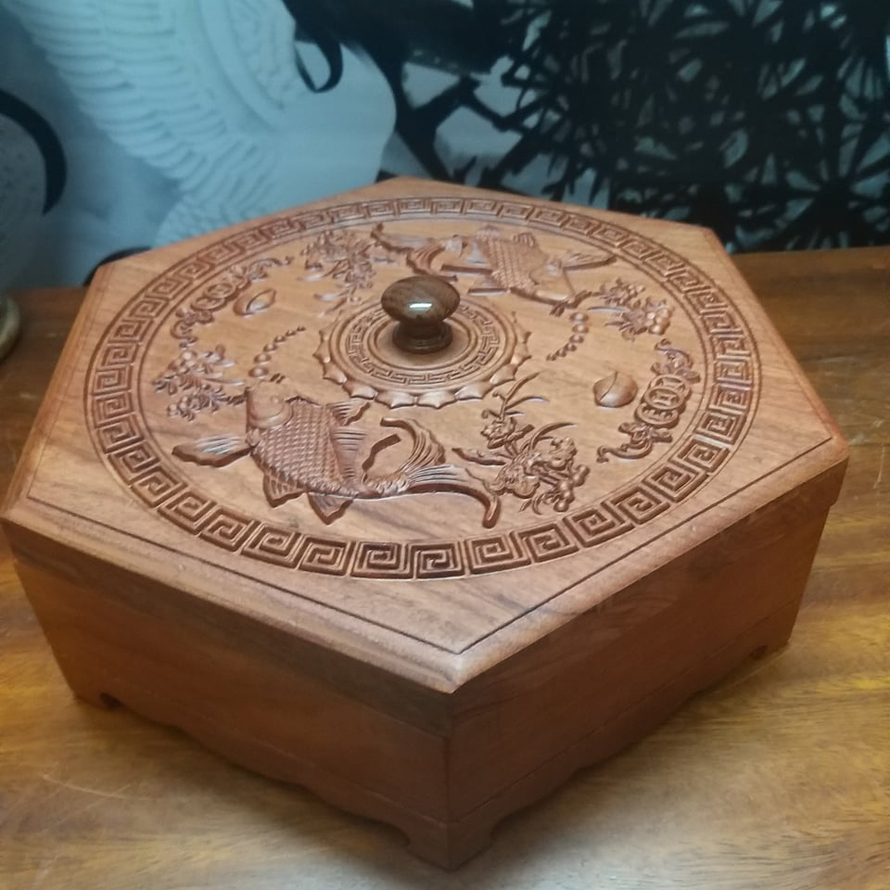 Khay mứt Tết gỗ cá chép