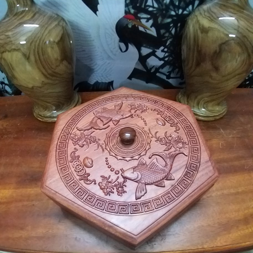 Khay mứt Tết gỗ cá chép