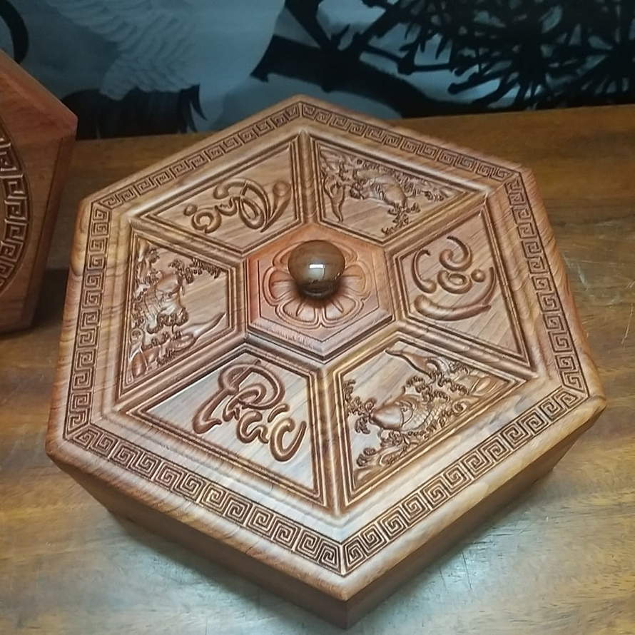 Khay mứt Tết gỗ Phúc Lộc Thọ