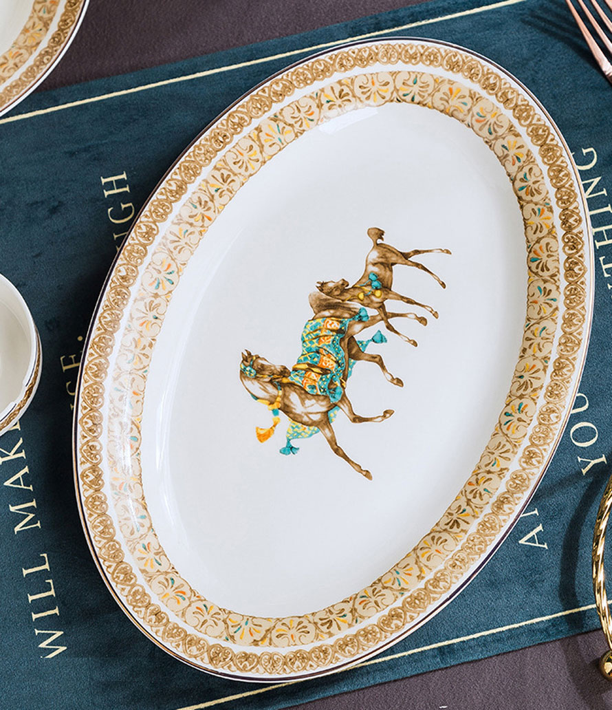 Bộ bát ngựa sứ xương hoa văn vàng 60 chi tiết