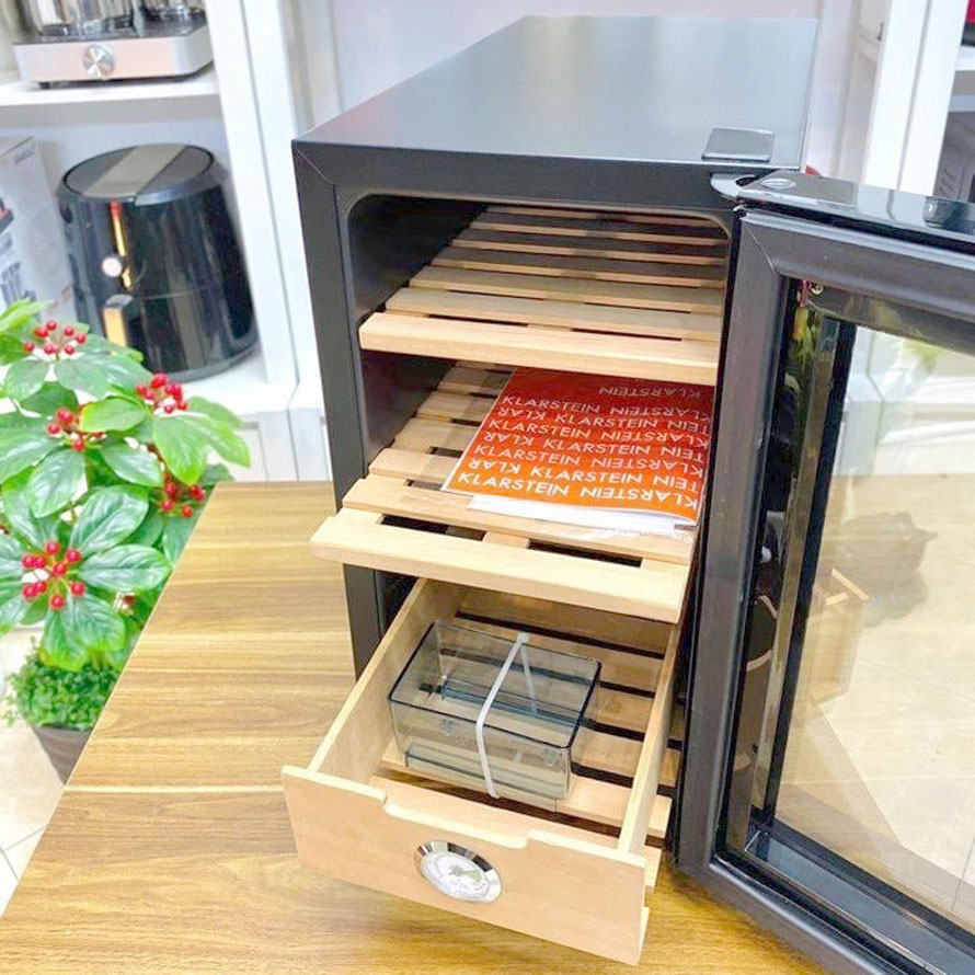 Tủ bảo quản cigar mini cắm điện Klarstein 23L